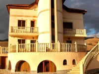 Tsaghkunq Guest House 3*