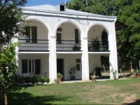 Klde Guest House 4*