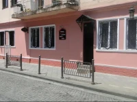 Calypso Hostel 3*