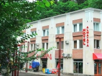 Alma-Ata Hotel 2*