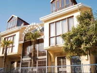 Vaki Hotel  3*