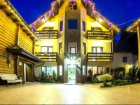Vedmezhyi Dvir Hotel 3*