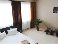 8th Mile Hotel 3*