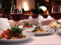 Sadky Hotel and Restaurant