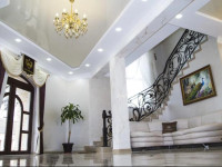Inn Mitades