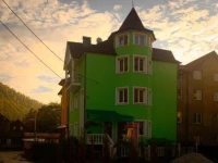 Makovytsya 3*