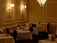 Raddison Suites 4*