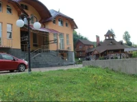 Petrivska Sloboda 3*