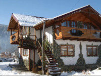 Cottage U Kuzmicha Guest House