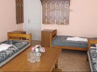 Uyutniy Hostel 3*