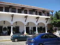 Las Puertas 3*