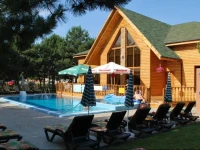 Kompleks Otdykha Elki-Palki / Комплекс Отдыха Елки-Палки 4*