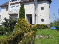 Guest House v Petrovskom