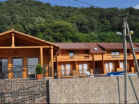 Sunny Mountain Hotel