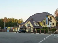 Sytiy Putnik Hotel / Сытый Путник 