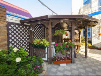Semeiny Guest House