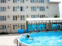 Blue Roof hotel