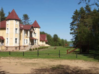 Vselug Hotel