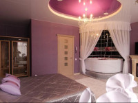 Gall &amp; Anna Hotel