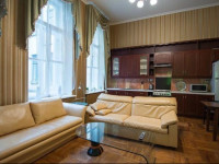 Sutki Peterburg Tavricheskaya
