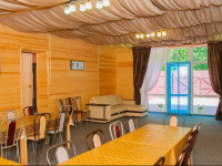 Cottage Hotel