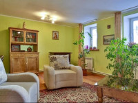 Na Oktyabrskoy Guest House