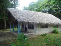 Lonnoc Beach Bungalows 