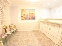 Sky Lux Hotel on Zhenis 4*