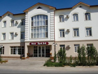 Jipek Joli Hotel