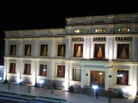 Jahon Palace 4*