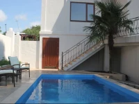 Villa Sun Sukhum / Солнечный Сухум 4*
