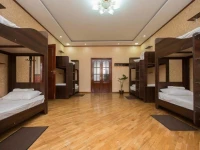 Yeti Hostel 4*