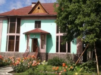 Umai Hotel 