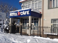 Madanur Hotel