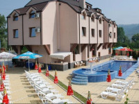 Nice Karakol Hotel