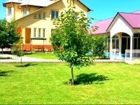 5th Avenue Guest House / Гостевой дом 5th Avenue 3*