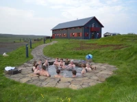 Laugarfell Accommodation &amp; Hot Springs 
