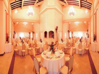 Las Olas Beach Resort
