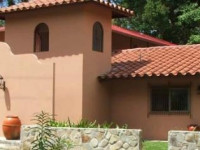 Perla Real Inn