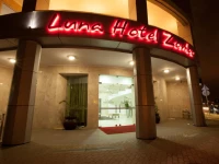Luna Hotel Zombo 3*