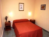 Hotel Plaza Alberdi 2*