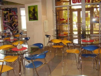 Nyuton Hotel Complex