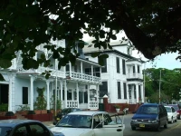 La Petite Maison 3*