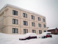 Lodge Ronde 3*