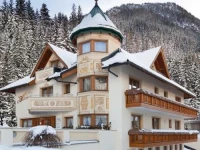 Hotel Garni Bellevue 