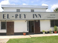 El Rey Inn