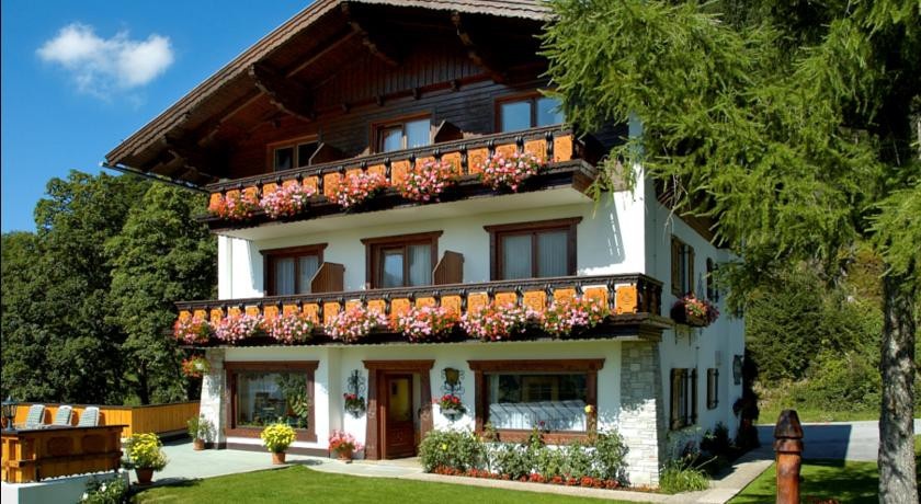 Pension Montanara 3*