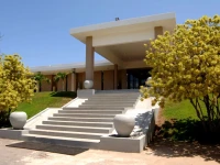 Pegasus Reef Hotel 4*