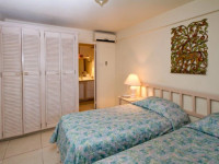 Melrose Beach Apartments