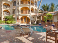 Sunbreeze Suites
